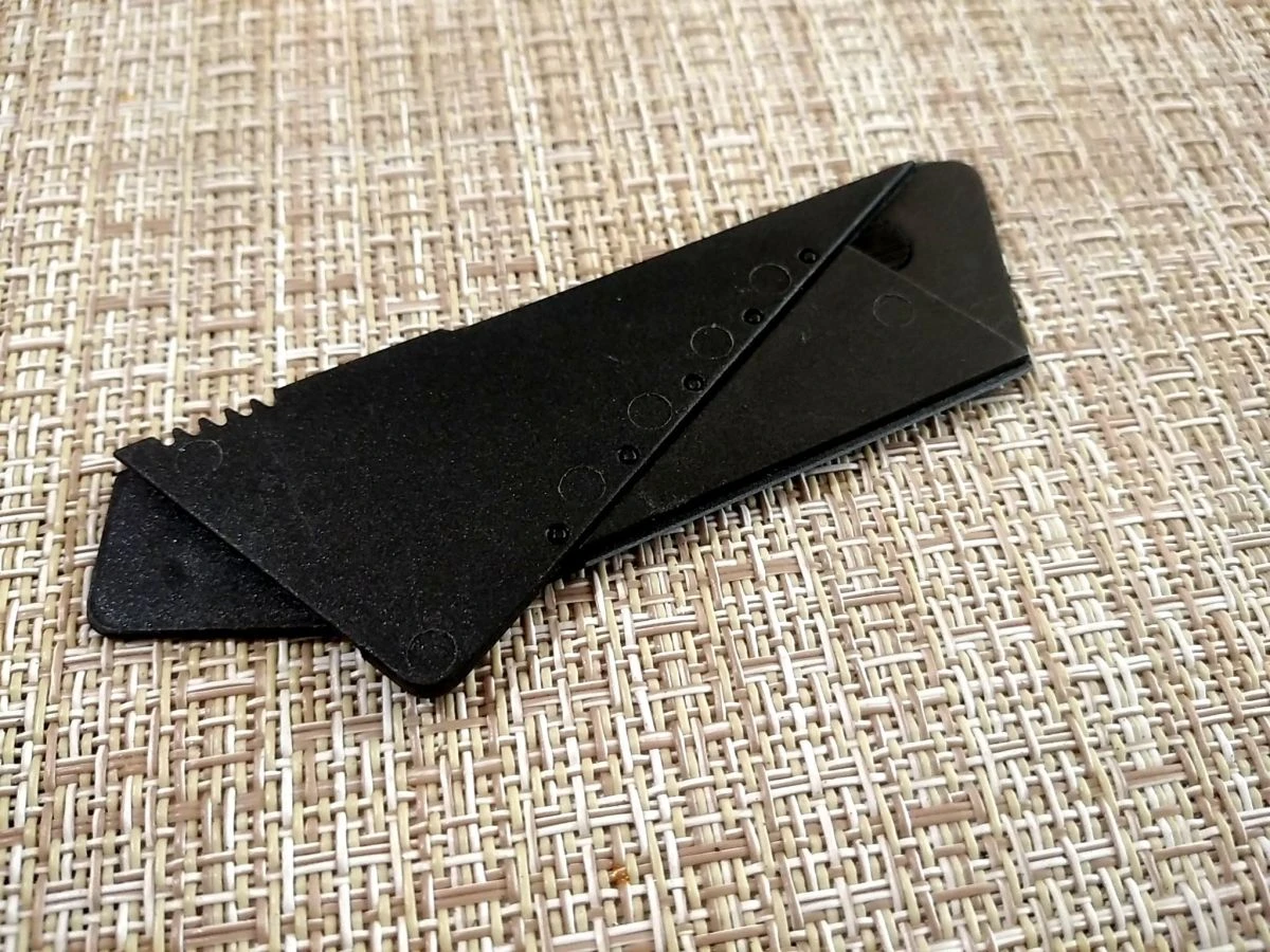 Vendora Μαύρη κάρτα που μετατρέπεται σε σουγιά. 8 Vendora Μαύρη κάρτα που μετατρέπεται σε σουγιά. - Image 6