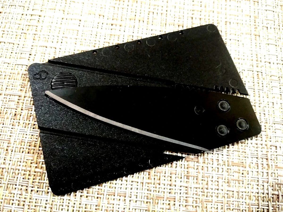 Vendora Μαύρη κάρτα που μετατρέπεται σε σουγιά. 11 Vendora Μαύρη κάρτα που μετατρέπεται σε σουγιά. - Image 9