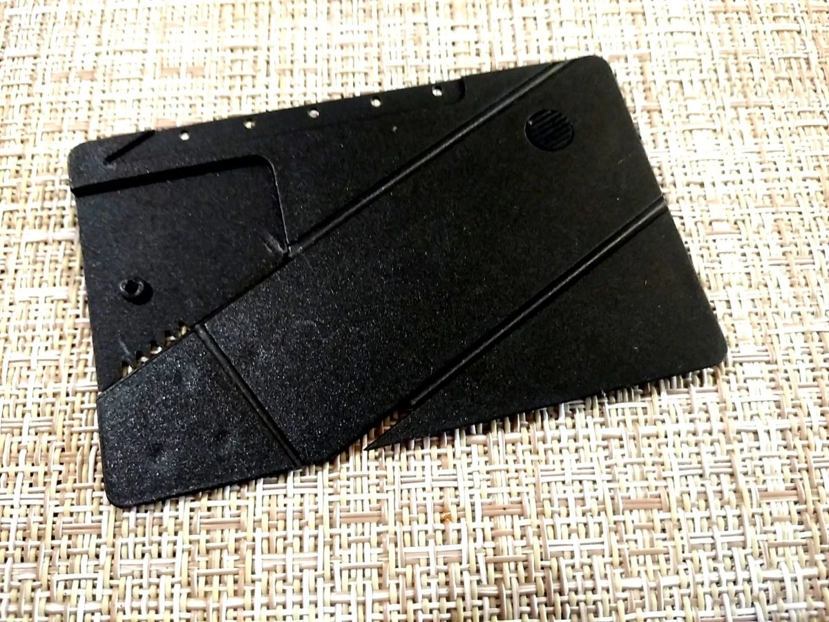 Vendora Μαύρη κάρτα που μετατρέπεται σε σουγιά. 7 Vendora Μαύρη κάρτα που μετατρέπεται σε σουγιά. - Image 5