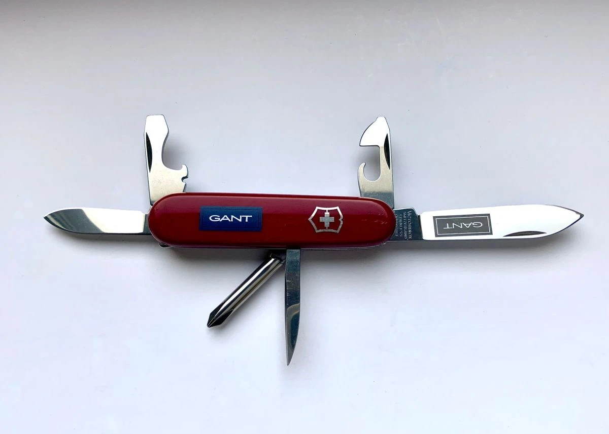 Vendora GANT - VICTORINOX Ελβετικό Πολυεργαλείο Σουγιάς - Limited Edition 5 Vendora GANT - VICTORINOX Ελβετικό Πολυεργαλείο Σουγιάς - Limited Edition - Image 3