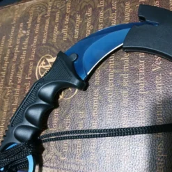 Vendora Karambit