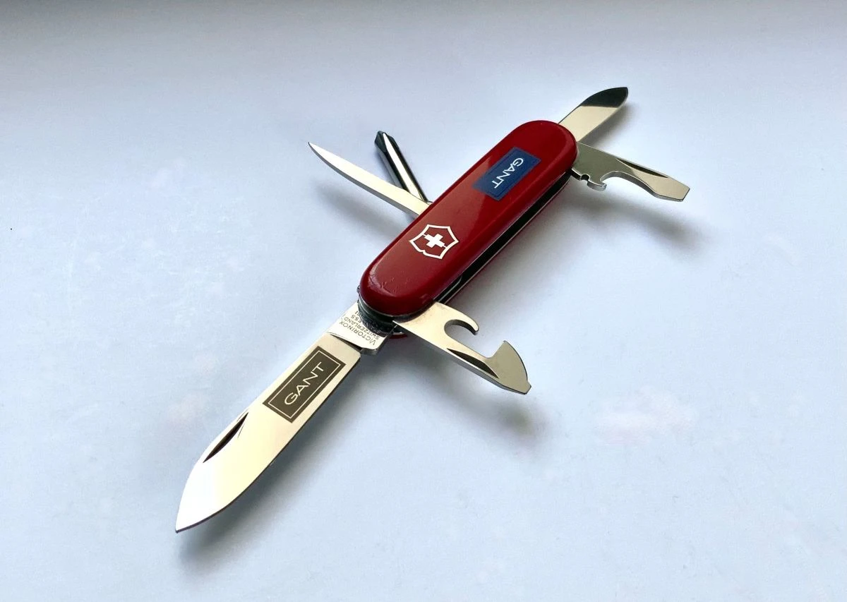 Vendora GANT - VICTORINOX Ελβετικό Πολυεργαλείο Σουγιάς - Limited Edition 3 Vendora GANT - VICTORINOX Ελβετικό Πολυεργαλείο Σουγιάς - Limited Edition